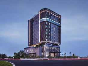 Bên ngoài 4 Novotel Karawang