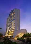 Exterior DoubleTree by Hilton Ahmedabad