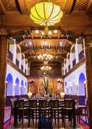 Lobby Hotel Andaluz Albuquerque  Curio Collection by Hilton