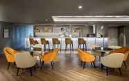 Bar, Kafe dan Lounge 7 Mercure Jakarta Batavia