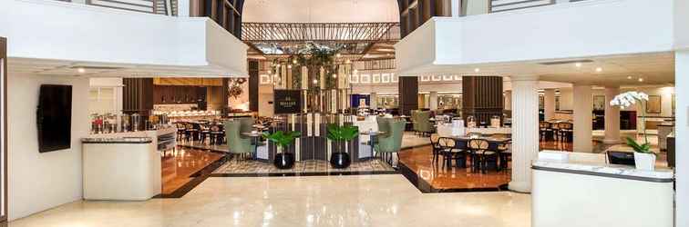 Lobi Mercure Jakarta Batavia