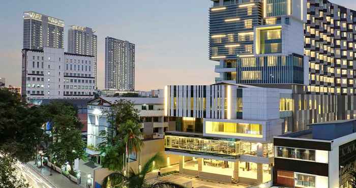 Luar Bangunan Novotel Jakarta Cikini