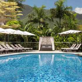 Pool 8 The Silveri Hotel Hong Kong - MGallery Collection, Hotel Lamma Island