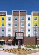 Exterior Hilton Garden Inn Kansas City Airport