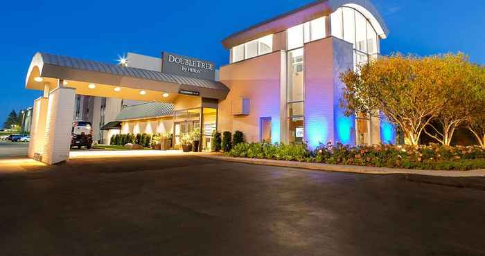 Others DoubleTree by Hilton Roseville Minneapolis