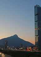 Exterior Hilton Garden Inn Monterrey Obispado