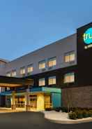 Exterior Tru by Hilton Albany Airport