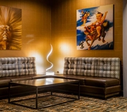 Lain-lain 4 The Verve Hotel Boston Natick  Tapestry Collection by Hilton