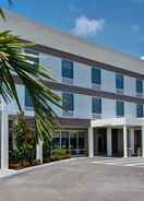 Exterior Home2 Suites by Hilton Naples I-75 Pine Ridge Road