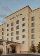 Exterior DoubleTree by Hilton Denver International Airport