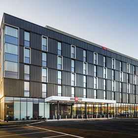 Exterior view1ibis Bridgwater,Blake Museum飯店