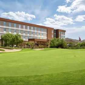 Golf 1 希尔顿梅萨朗弓套房酒店, Commemorative Air Force Aviation Museum 酒店