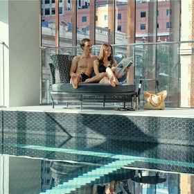 Exterior 1 Mövenpick Hotel Melbourne On Spencer, โรงแรม & ที่พัก Collins Wharf Display Suite