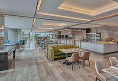 Others 7 Hilton Yancheng