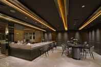 Bar, Kafe, dan Lounge Mercure Surabaya Manyar