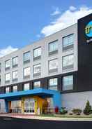 Exterior Tru by Hilton Lithia Springs