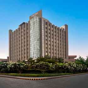 Exterior 1 DoubleTree by Hilton Gurugram Baani Square, Medanta Hospital Gurgaon Bridge Hotels