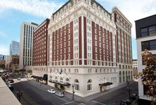 其他 The Benson Portland Curio Collection by Hilton