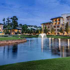 Exterior1The Woodlands Resort Curio Collection by Hilton,薩姆休斯頓州立大學飯店