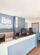 Exterior ibis budget Singapore Sapphire