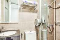 In-room Bathroom ibis Budget Singapore Ametrine