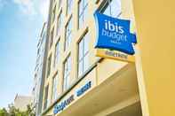 Bangunan ibis Budget Singapore Ametrine