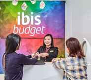 Lobby 5 ibis Budget Singapore Ametrine