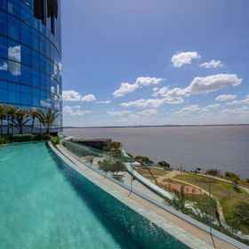 Pool1DoubleTree by Hilton Porto Alegre,Palace of the Azoreans飯店