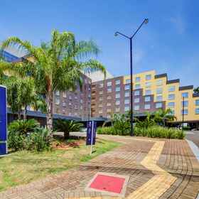 Exterior1DoubleTree by Hilton Foz do Iguacu Brazil,坦克雷多·内维斯大桥飯店
