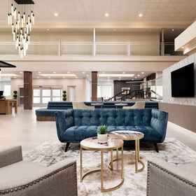 Lobby1DoubleTree by Hilton Fort Worth South,Texas Wesleyan University baseball field飯店