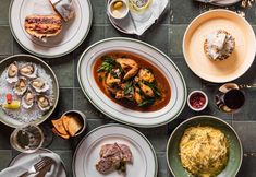 Others 6 Mantra 2 Bond Street Sydney