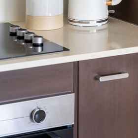 Guest room 1 BreakFree Peninsula Surfers Paradise, Gold Coast University Hospital Hotels