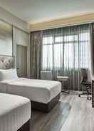 Guest room Novotel Singapore on Kitchener