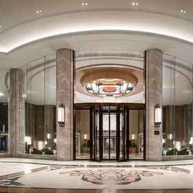 Lobby 1 Yuexiu Hotel Guangzhou  Curio Collection by Hilton, Guangzhou Hotels