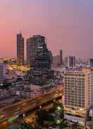 Exterior Hilton Garden Inn Bangkok Silom