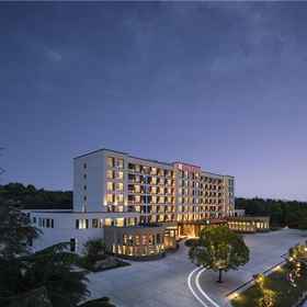 Exterior 1 Hilton Garden Inn Zhangjiajie Tianmen Mountain, Yongding Qu Hotels