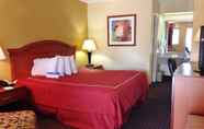 Bedroom 2 Americas Best Value Inn & Suites Yukon Oklahoma City