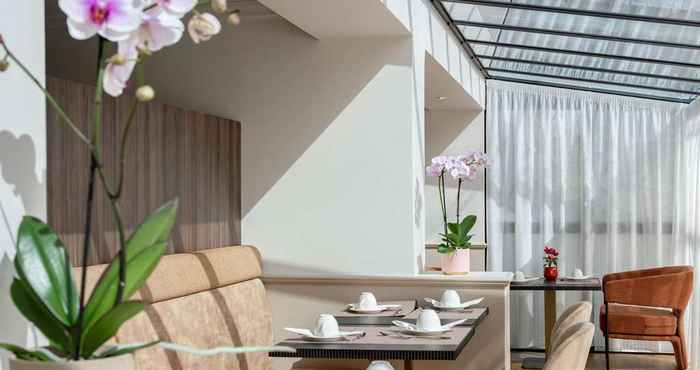 Lainnya Mercure Versailles Paris Ouest