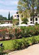 Exterior Novotel Aix-en-Provence Pont-de-l'Arc Fenouillères