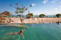 Swimming Pool Novotel Lombok Resort & Villas
