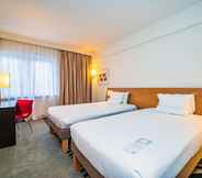 อื่นๆ 6 Novotel London West