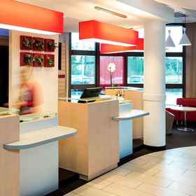 Exterior view1ibis Luxembourg Aéroport,卢森堡飯店