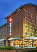 Exterior view ibis Leicester City