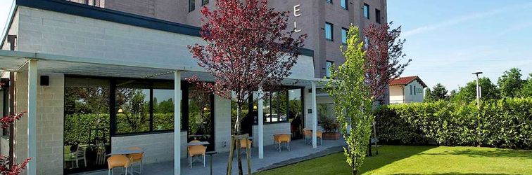 Lain-lain ibis Firenze Prato Est