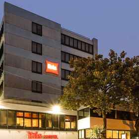 Exterior1ibis Porto Centro São Bento,波尔图飯店