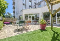 Others 3 ibis Cholet