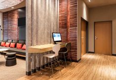 Others 5 ibis Winterthur City