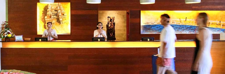 Lobi Mercure Kuta Bali