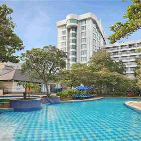 Exterior 1 머큐어 컨벤션 센터 안콜, Jembatan Merah Putih PINAR 호텔