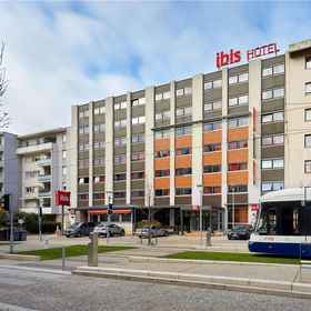Exterior 1 ibis Annemasse, Khách sạn Bains des Pâquis